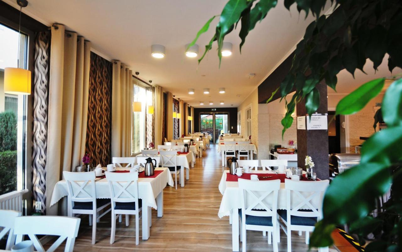 Bursztyn Spa Kolobrzeg Bagian luar foto